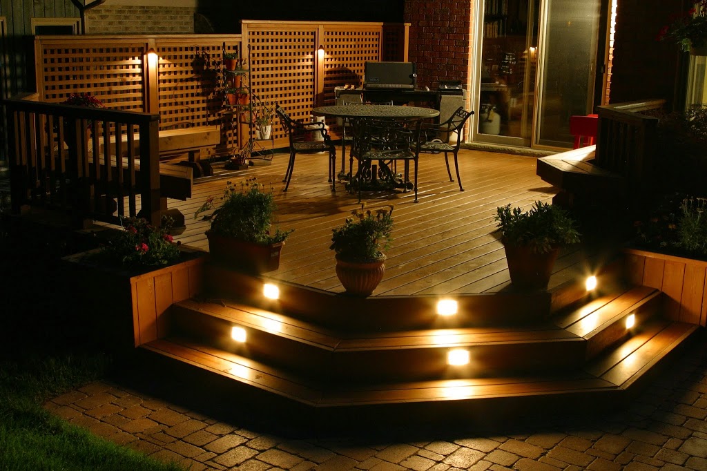 Hickory Dickory Decks | 115 Dundas Street West, Highway #5, Dundas, ON L9H 7L6, Canada | Phone: (905) 689-4774