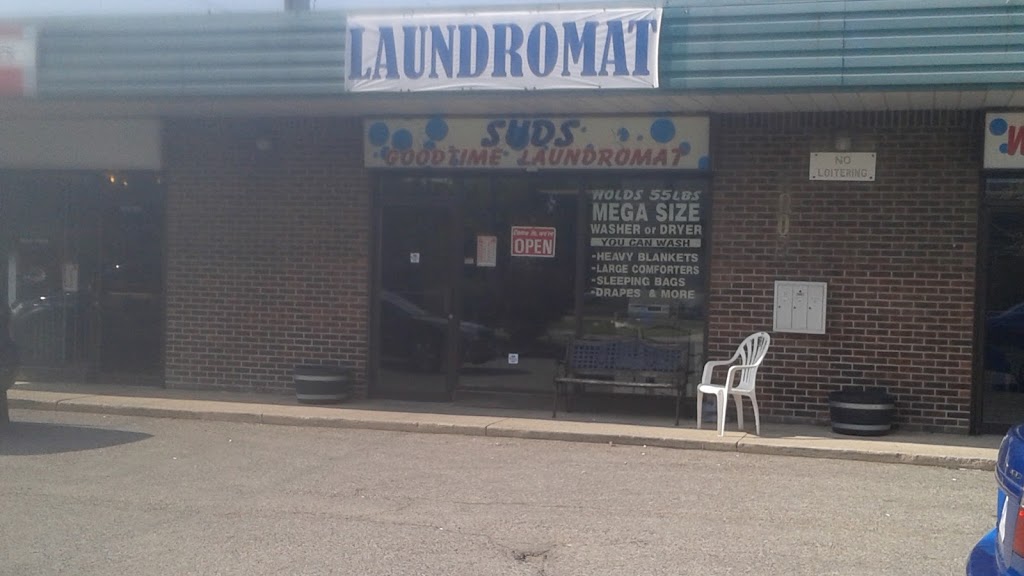 Suds Laundromat | 5003 Bridge St, Niagara Falls, ON L2E 2S4, Canada | Phone: (289) 257-1789