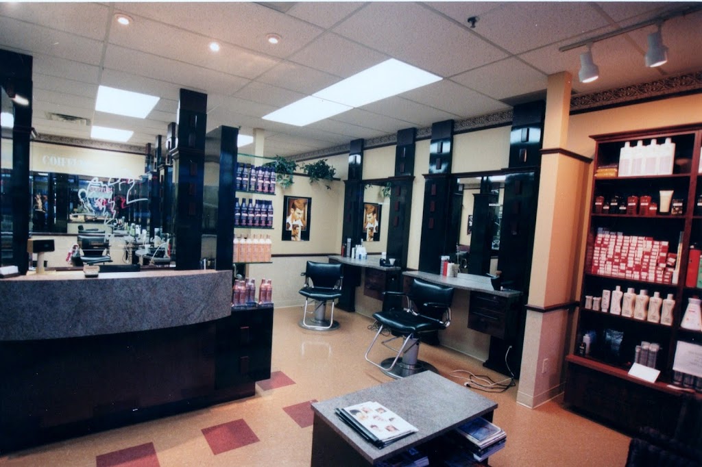 Coiffure Magi-Coupe | 5237 Bd Wilfrid-Hamel local 120, Québec, QC G2E 2H2, Canada | Phone: (418) 871-9861