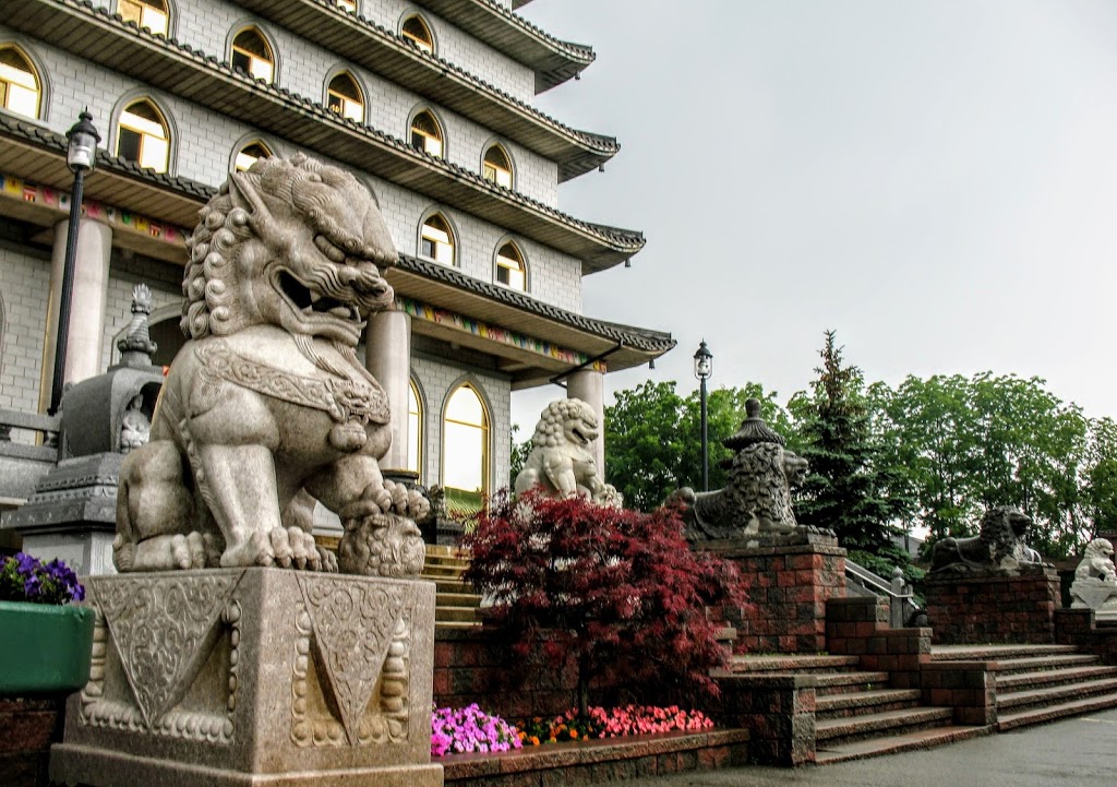 International Buddhist Zen Temple | 5686 Lewis Ave, Niagara Falls, ON L2G 3S1, Canada | Phone: (905) 358-8044