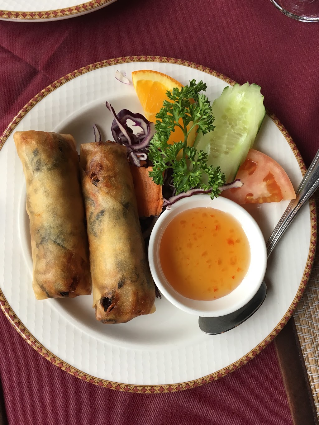 Sukhothai Restaurant | 2134 Robertson Rd, Nepean, ON K2H 5Z1, Canada | Phone: (613) 829-1010