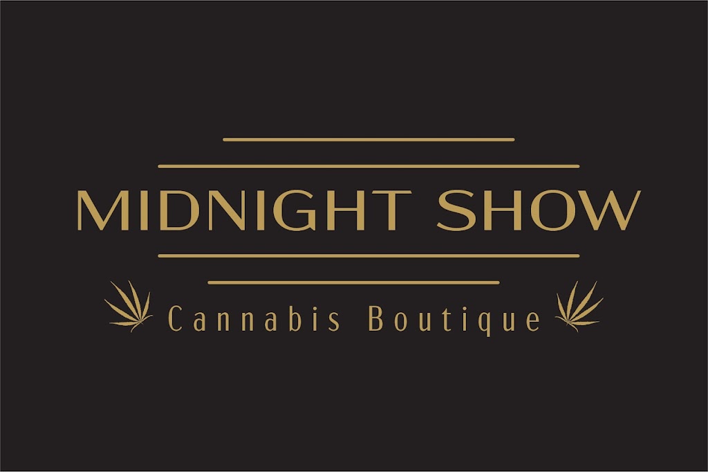 Midnight Show | 612 C Park Ave, Beausejour, MB R0E 0C0, Canada | Phone: (204) 495-0420