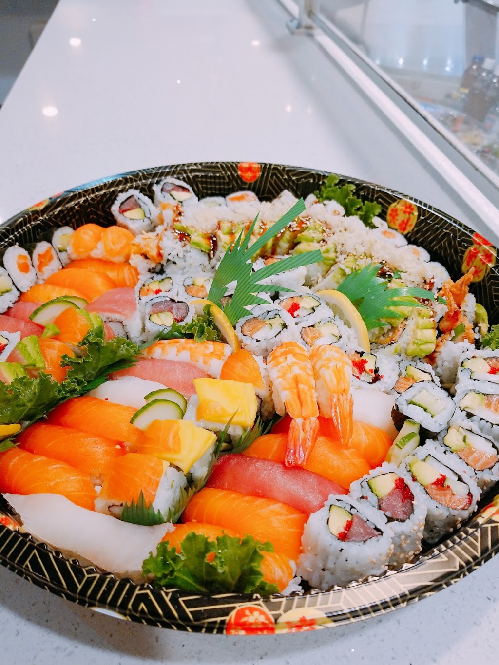 Sushi K Express | 250 The East Mall, Etobicoke, ON M9B 3Y8, Canada | Phone: (647) 349-8099