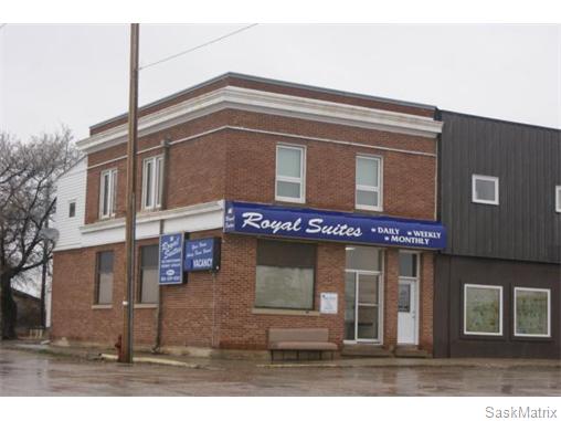 Royal Suites | 101 Main St, Young, SK S0K 4Y0, Canada | Phone: (306) 259-4501