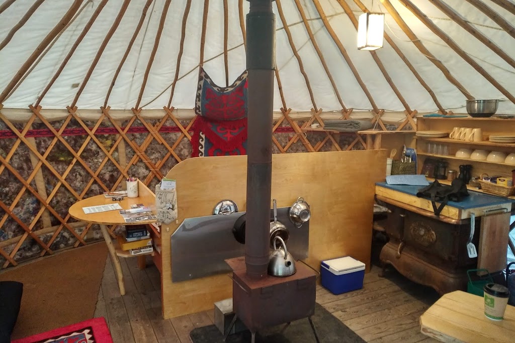 Little Foot Yurts | 1459 White Rock Rd, Wolfville, NS B4P 2R1, Canada | Phone: (902) 670-4556