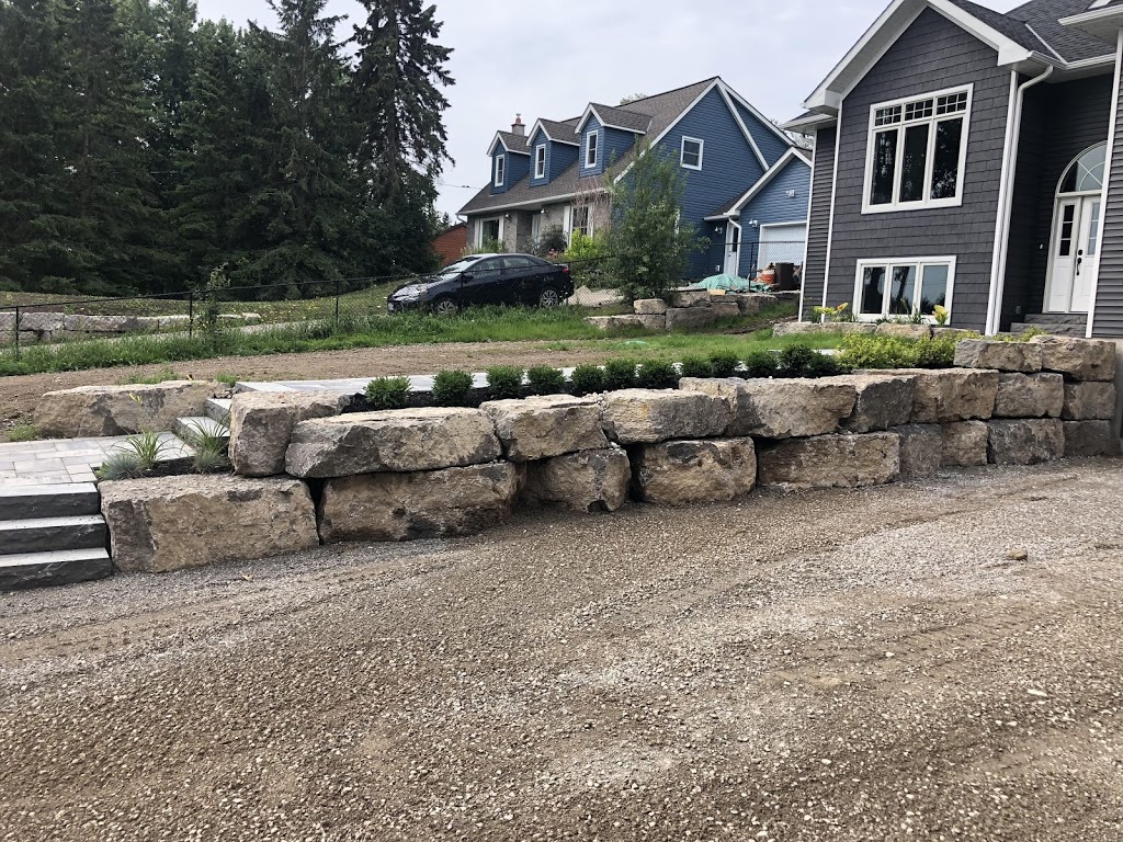 Lloyds Landscape Contracting | 5823 Middle Rd, Bowmanville, ON L1C 6R7, Canada | Phone: (905) 263-2833