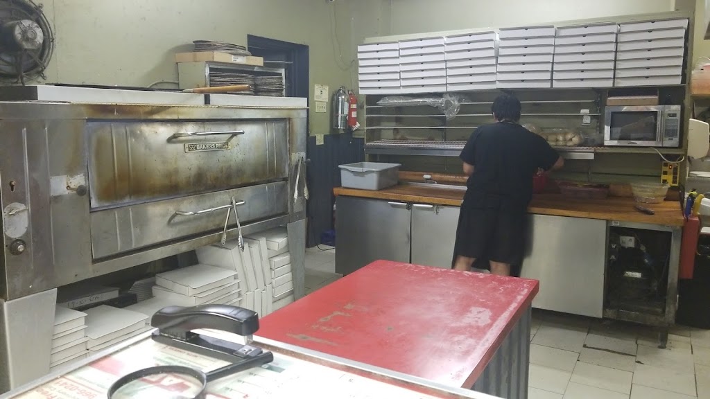 Tinas Take-out Pizzeria | 113 Cannifton Rd, Belleville, ON K8N 4V2, Canada | Phone: (613) 966-0241