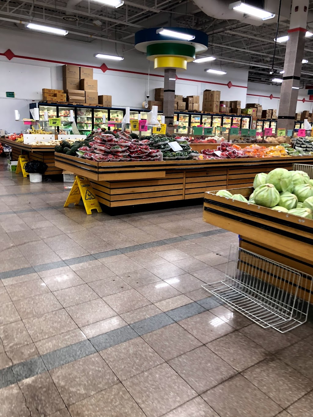 Yuan Ming supermarket | 1000 Burnhamthorpe Rd W, Mississauga, ON L5C 2S4, Canada | Phone: (905) 949-1921