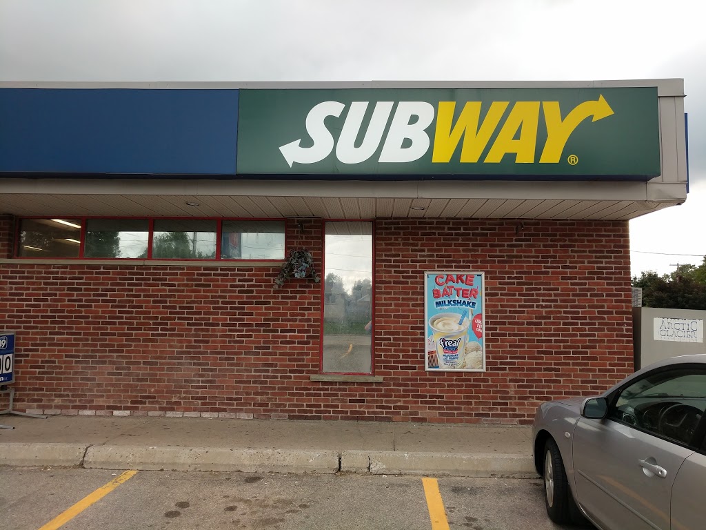 Subway | Macs Convenience Store, 448 Main St E, Shelburne, ON L0N 1S0, Canada | Phone: (519) 925-1813