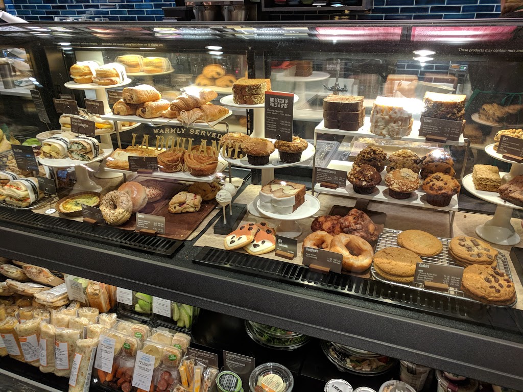 Starbucks | 1015 Lakeshore Blvd E CRU #4, Toronto, ON M4M 1B4, Canada | Phone: (647) 388-9726