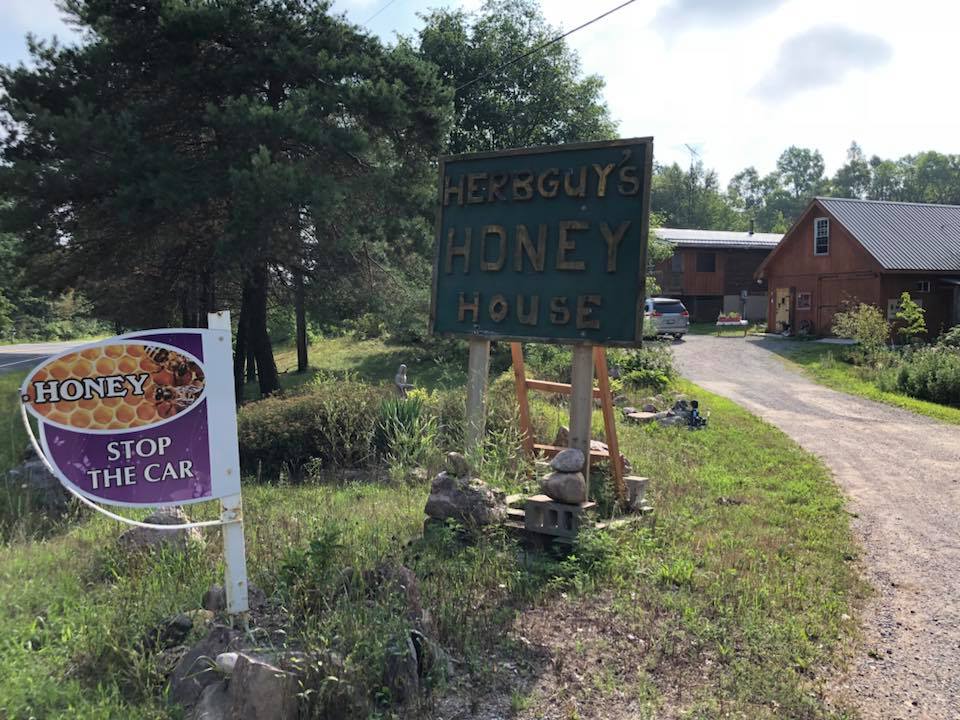 Herb Guys Honey House | #3990, Peterborough County Rd 36, Buckhorn, ON K0L 1J0, Canada | Phone: (705) 657-9971