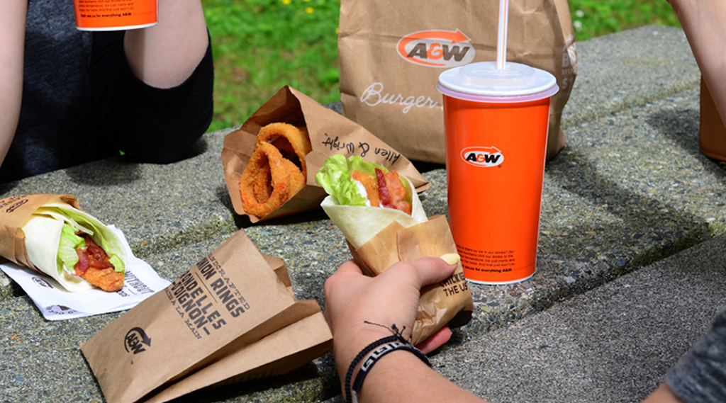 A&W Canada | ONroute Trenton, Highway 401 Eastbo, Trenton, ON K0K 1H0, Canada | Phone: (613) 394-5815