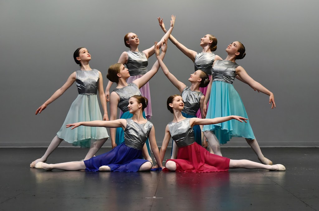 Vertical Performing Arts | 6021 W Saanich Rd, Victoria, BC V9E 2G4, Canada | Phone: (250) 580-0056