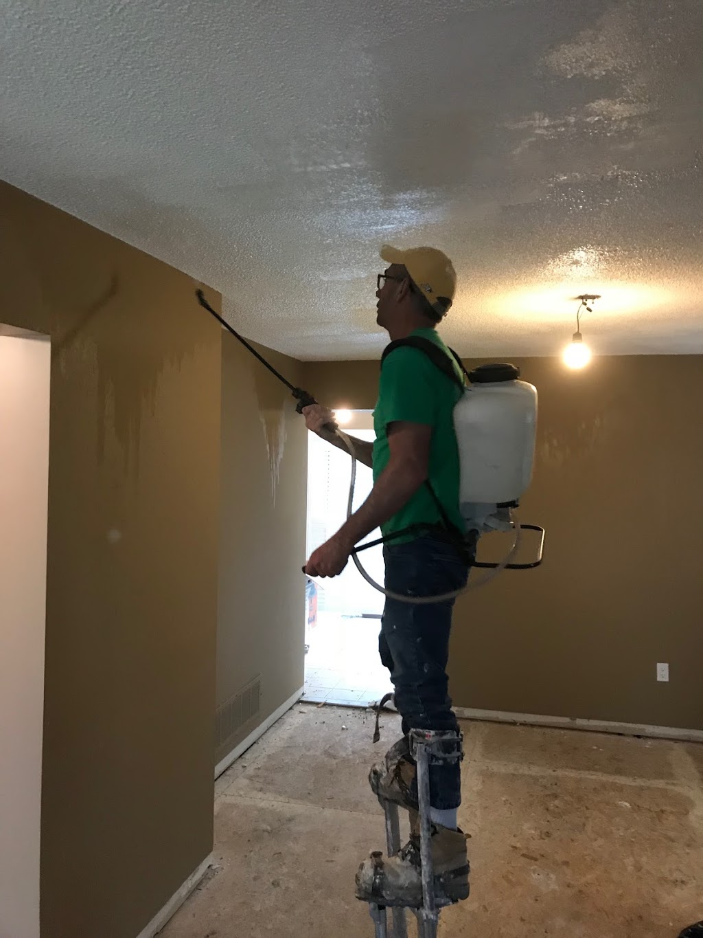 Blizz The Drywall Taper | Barkley Crescent, Oshawa, ON L1J 2E7, Canada | Phone: (905) 259-3159