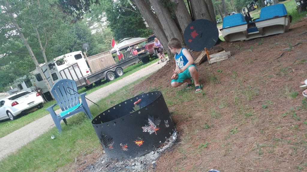 Sherwood Park Campground | 1141 Frontenac Road 506, Cloyne, ON K0H 1K0, Canada | Phone: (613) 336-8844