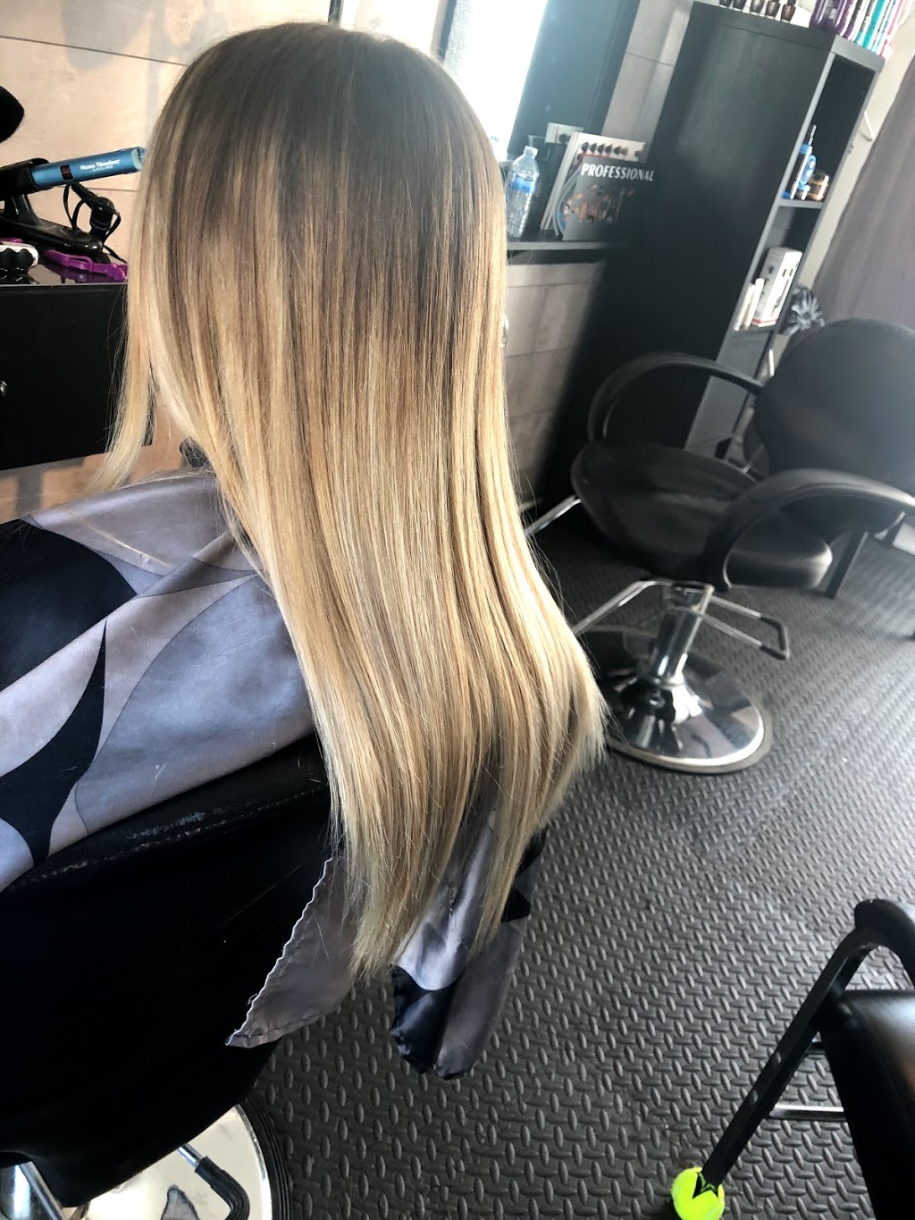 Coiffure Anais Chateauguay | 266 Boulevard Salaberry S, Châteauguay, QC J6K 3N3, Canada | Phone: (514) 712-0023