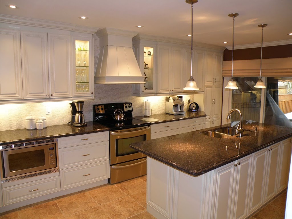 Creative Kitchens | 6900 Millcreek Dr, Mississauga, ON L5N 6C1, Canada | Phone: (905) 858-2981