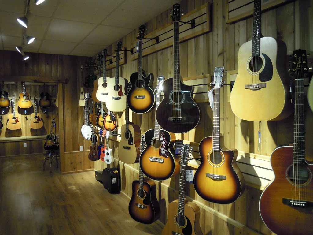 Long & McQuade Musical Instruments | 620 Comox Rd, Nanaimo, BC V9R 3J3, Canada | Phone: (250) 716-7261