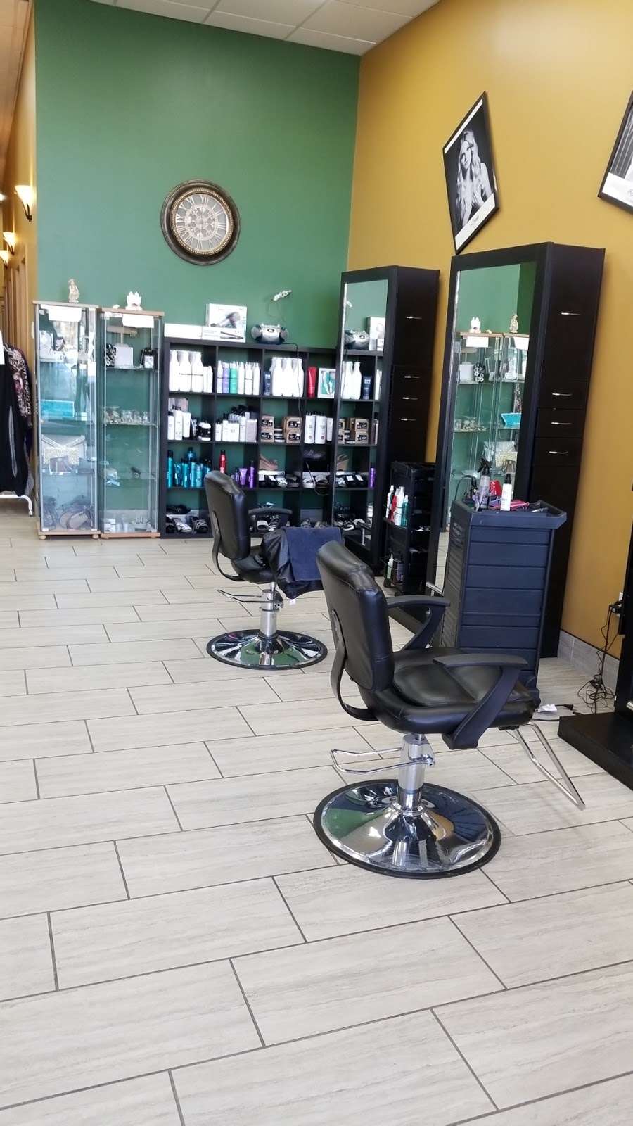 Uni-Cutters Hair Salon Ltd | 6937 Ellerslie Rd SW, Edmonton, AB T6X 1A3, Canada | Phone: (780) 413-9117