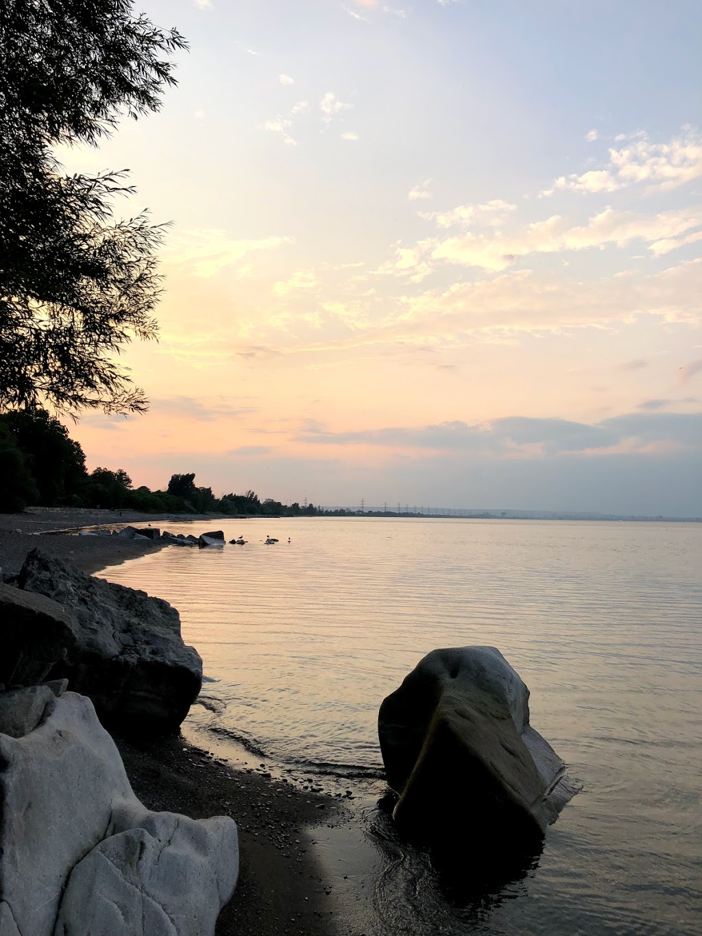 Confederation Beach Park | 680 Waterfront Trail, Hamilton, ON L8E 3L8, Canada | Phone: (905) 547-6141