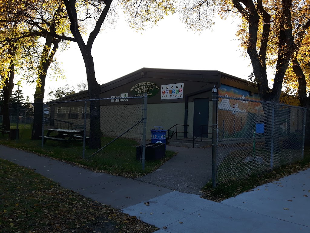 Elmwood-East Kildonan Senior Centre | 180 Poplar Avenue, Winnipeg, MB R2L 2C3, Canada | Phone: (204) 669-0750