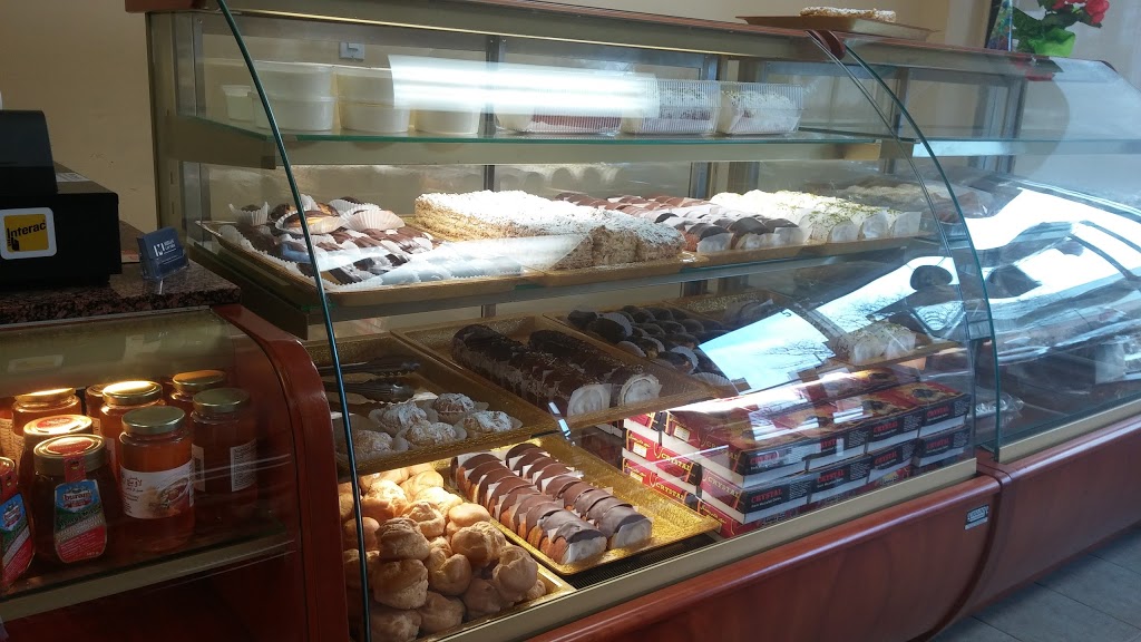 Garni Bakery | 9555 Yonge St, Richmond Hill, ON L4C 9M5, Canada | Phone: (905) 770-5700