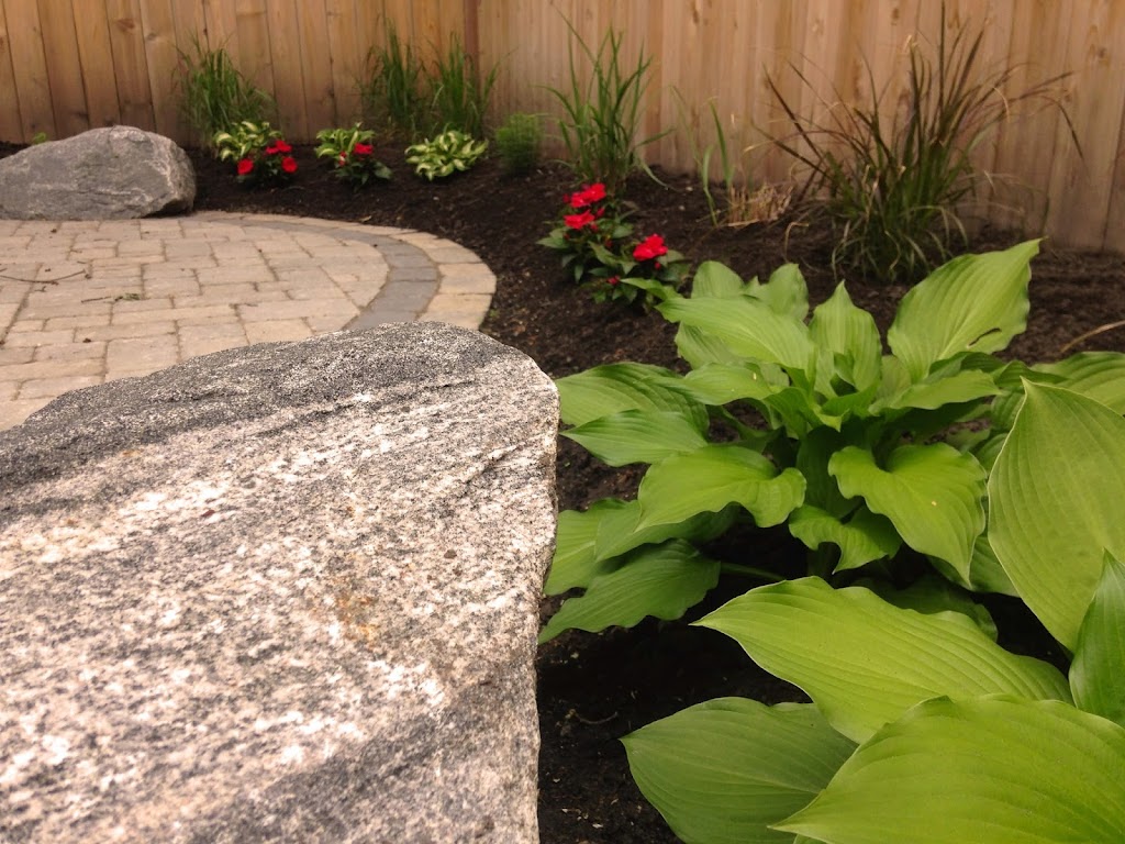 Life Long Landscaping Inc. | 2536 Leitrim Rd, Gloucester, ON K1T 3V3, Canada | Phone: (613) 581-2252