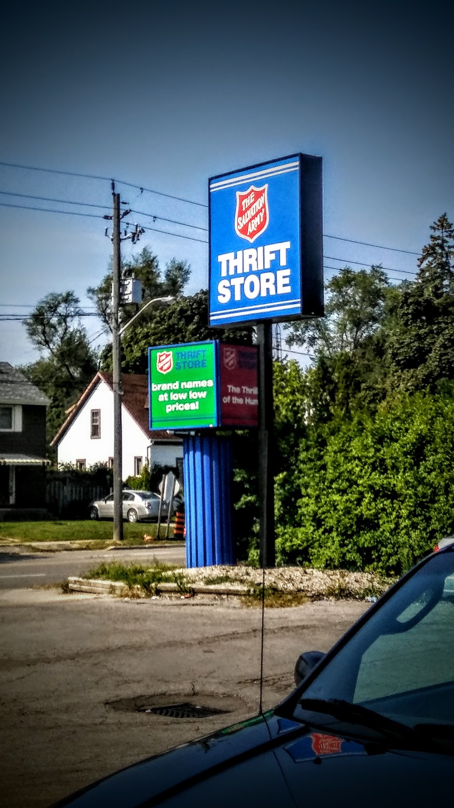 The Salvation Army Thrift Store | 67 Charing Cross St, Brantford, ON N3R 2H4, Canada | Phone: (519) 751-7692