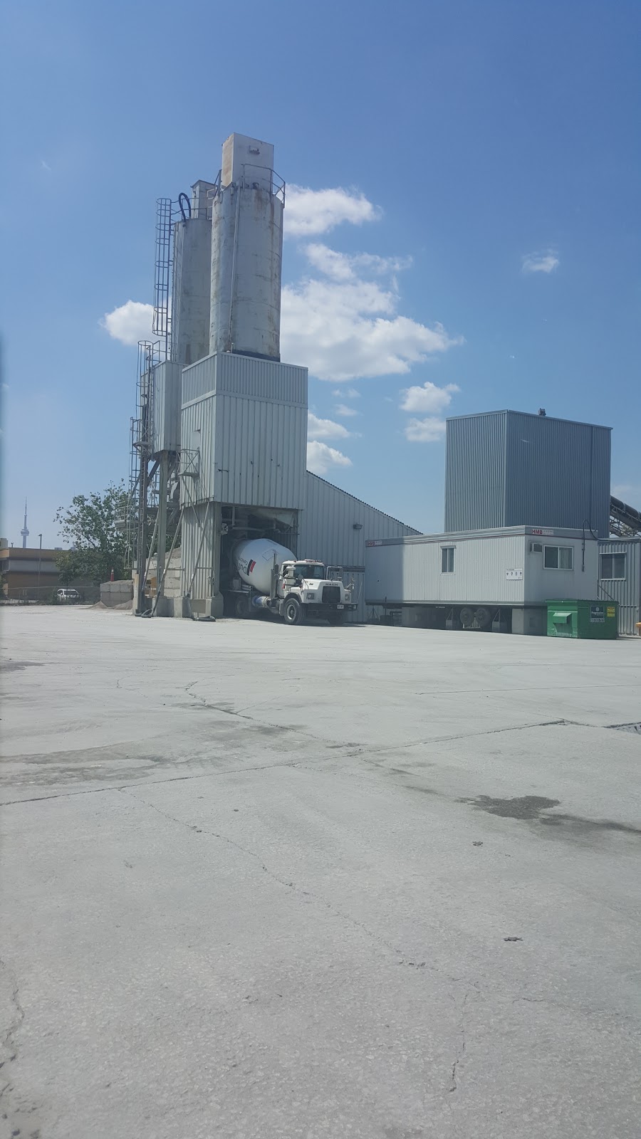 Dufferin Concrete Toronto Plant | 650 Commissioners St, Toronto, ON M4M 1A7, Canada | Phone: (888) 231-9444