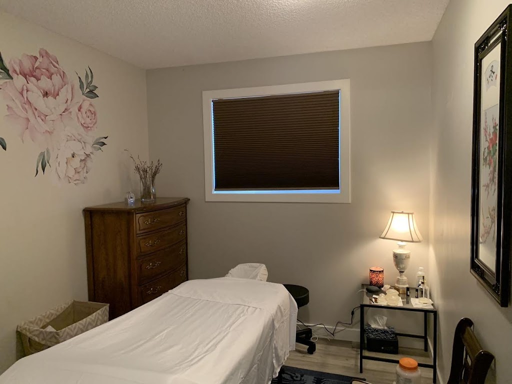 Maggie’s Therapeutic Massage | 227 Coventry Close NE, Calgary, AB T3K 4A5, Canada | Phone: (587) 889-9243