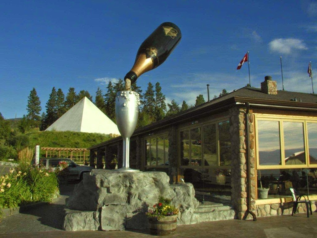 Vines & Views Wine Tours | 1314 Ponderosa Ct, West Kelowna, BC V1Z 2Z4, Canada | Phone: (778) 755-3007