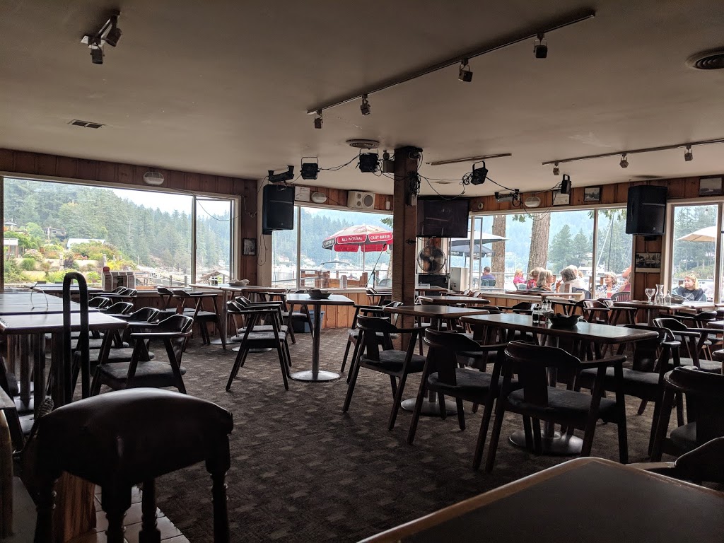 Garden Bay Hotel Marina Pub | 4958 Lyons Rd, Garden Bay, BC V0N 1S1, Canada | Phone: (604) 883-2674