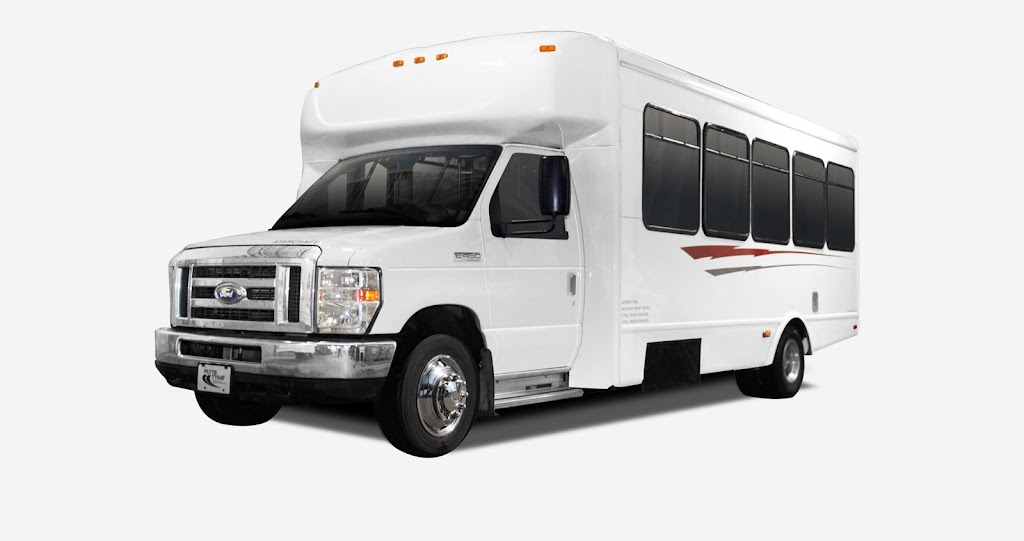 Autobus Mont-Royal | 29A Bd Saint-Joseph, Lachine, QC H8S 2K9, Canada | Phone: (514) 363-4843