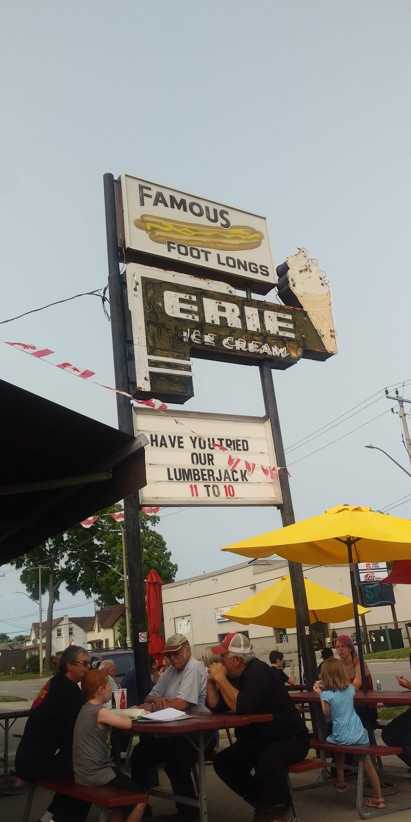 Erie Drive In Restaurant | 634 Erie St, Stratford, ON N5A 2N8, Canada | Phone: (519) 271-2713