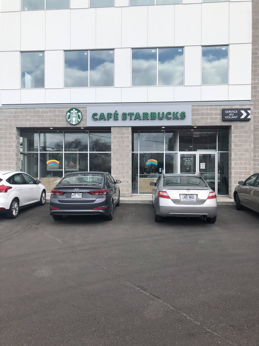 Starbucks | 2 Boulevard Celine-Dion #101, Charlemagne, QC J5Z 1H2, Canada | Phone: (438) 925-0375