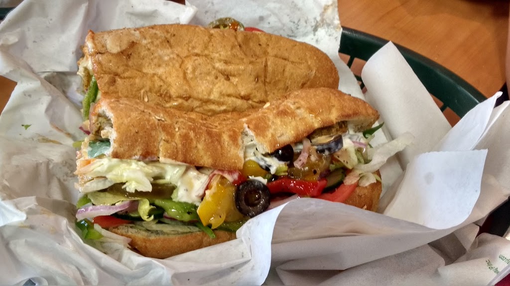 Subway | 6-160 University Ave W, Waterloo, ON N2L 3E9, Canada | Phone: (519) 884-7821