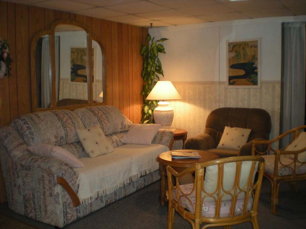 "Sleep & Go Gem" Accommodations 2-5 | 39 Eastdale Crescent, Welland, ON L3B 1E6, Canada | Phone: (905) 735-0928