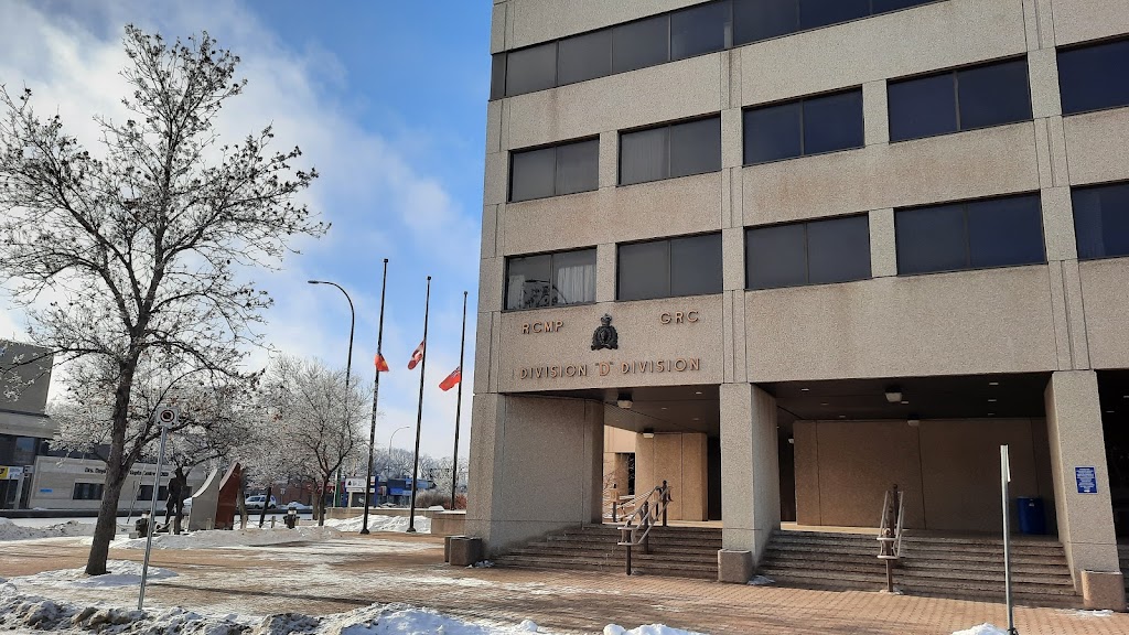 Royal Canadian Mounted Police (RCMP) | 1091 Portage Ave, Winnipeg, MB R3G 0S6, Canada | Phone: (204) 983-5420