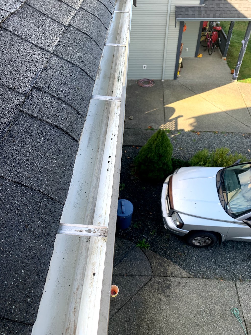 North Island Window Cleaning | 1050 Willemar Ave, Courtenay, BC V9N 3L9, Canada | Phone: (250) 465-0795