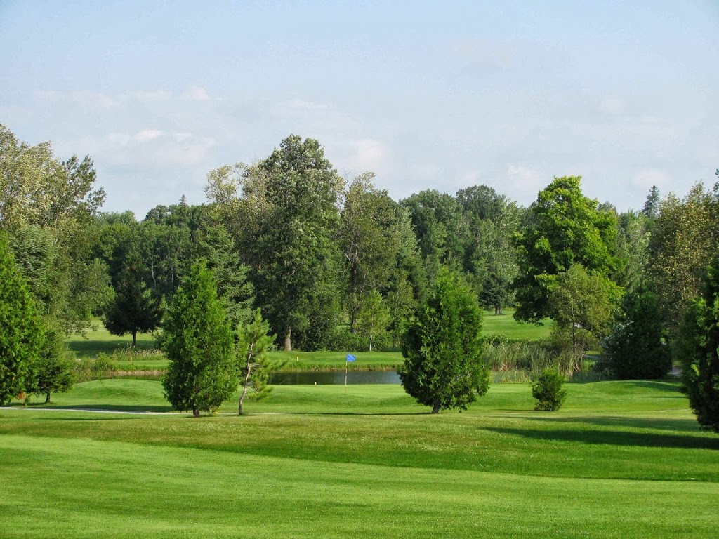 Oakland Greens Golf & Country Club Inc. | 1993 Asphodel 7th Line, Norwood, ON K0L 2V0, Canada | Phone: (705) 696-2915