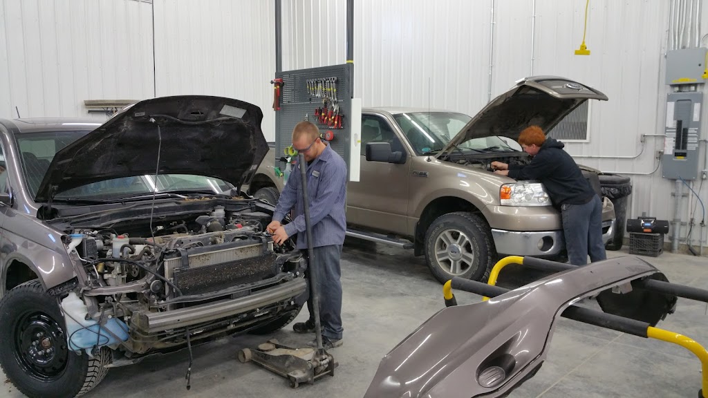 St.Claude Autobody | 96 2 St, Saint Claude, MB R0G 1Z0, Canada | Phone: (204) 379-2253