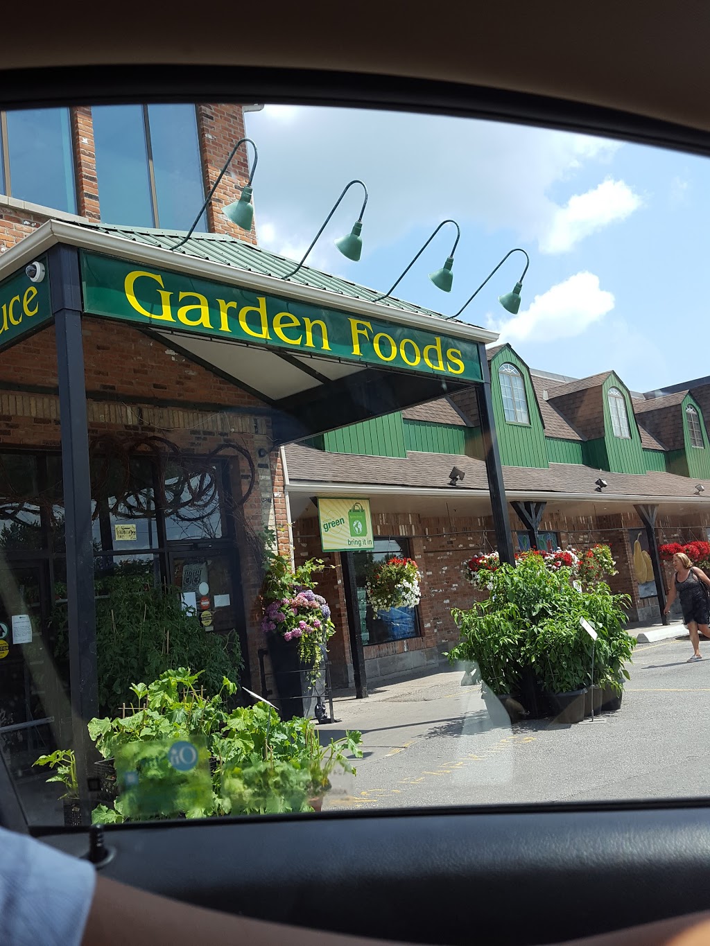 Garden Foods Ltd | 501 Queen St S, Bolton, ON L7E 1A1, Canada | Phone: (905) 857-1227