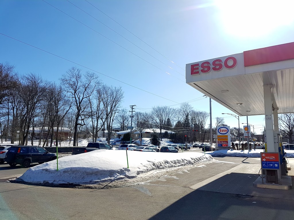 Esso | 1280 Grande Allée O, Québec, QC G1S 1E8, Canada | Phone: (418) 527-3902