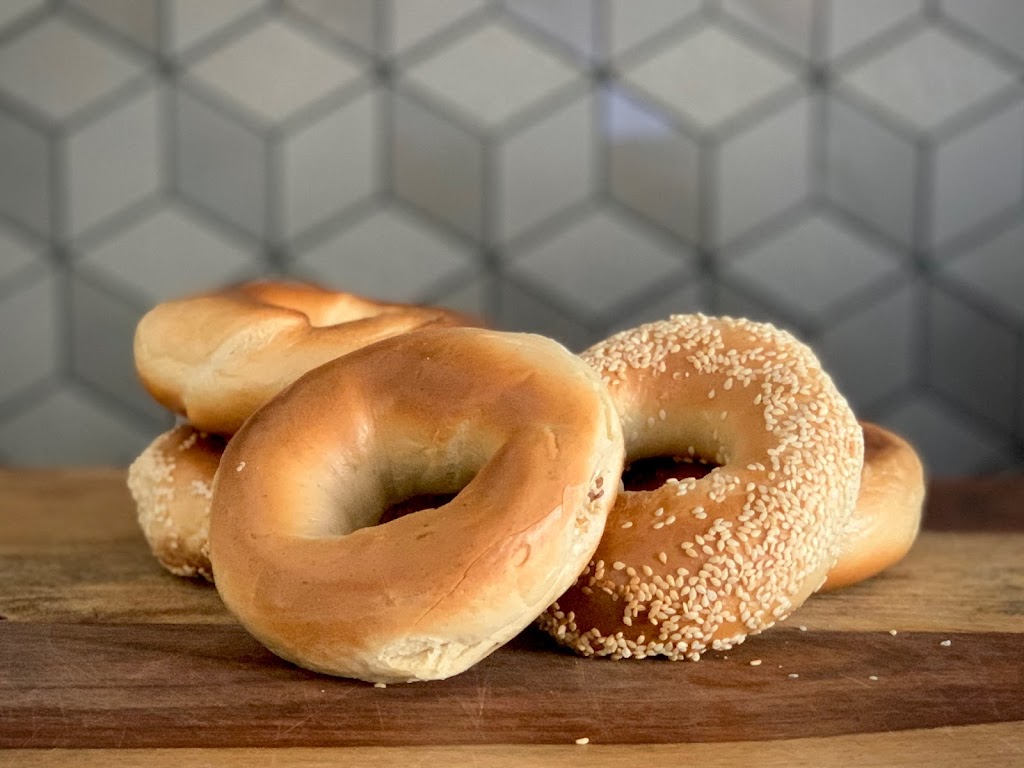 St. Lawrence Bagels | 2638 Parkdale Blvd NW, Calgary, AB T2N 3S6, Canada | Phone: (403) 453-5121