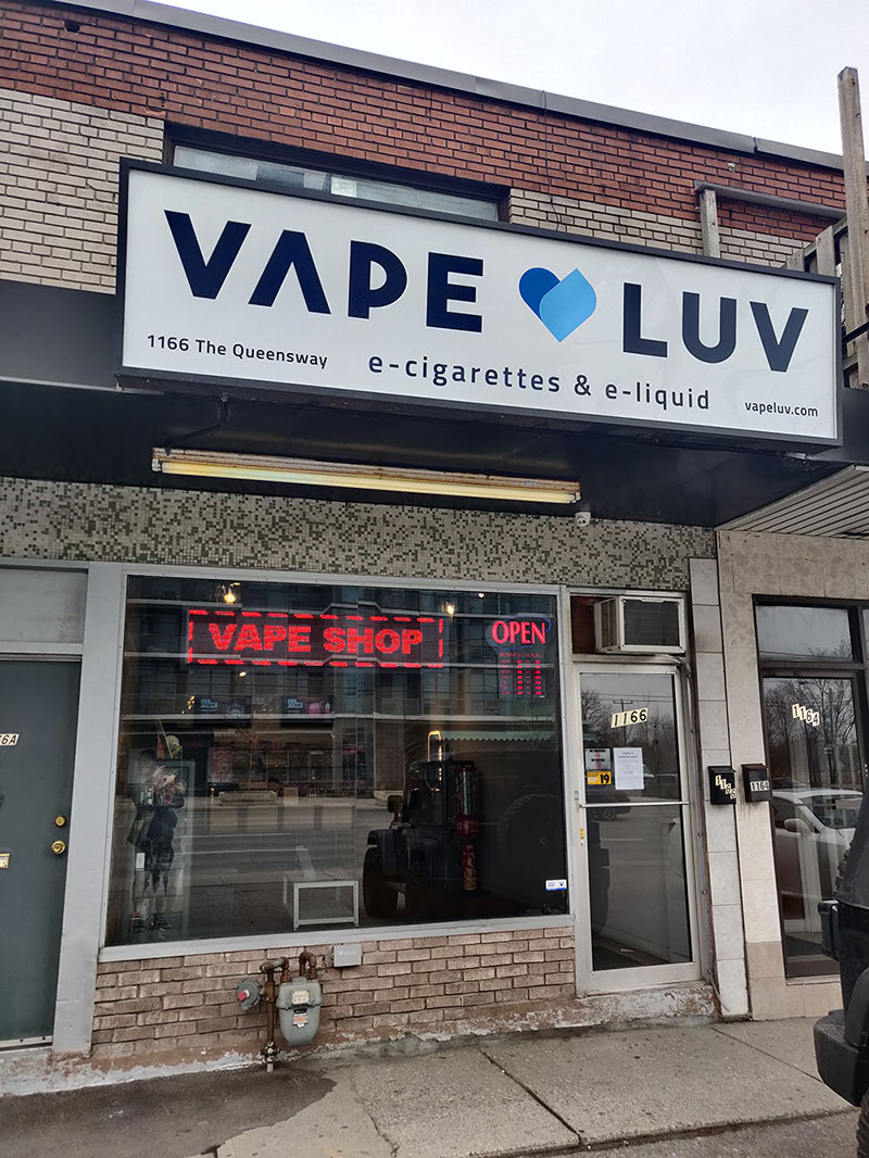 Vapeluv | 1166 The Queensway, Etobicoke, ON M8Z 1R5, Canada | Phone: (647) 351-0168