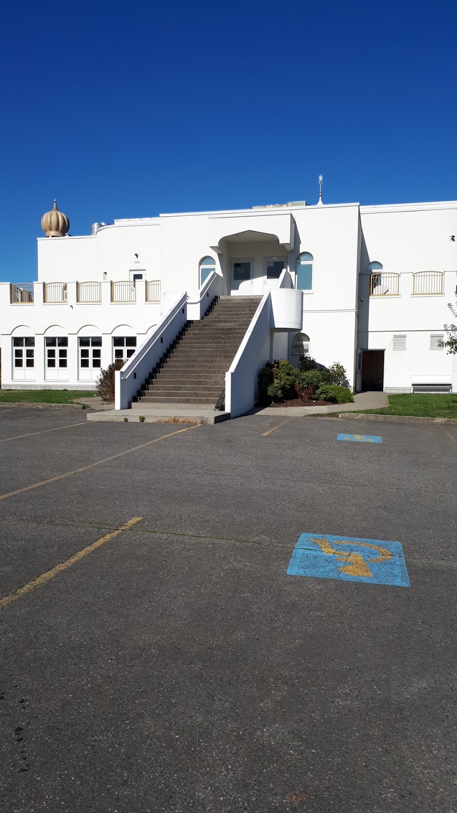 Mission Sikh Temple | 32086 Rai Ave, Mission, BC V2V 1A4, Canada | Phone: (604) 820-0344