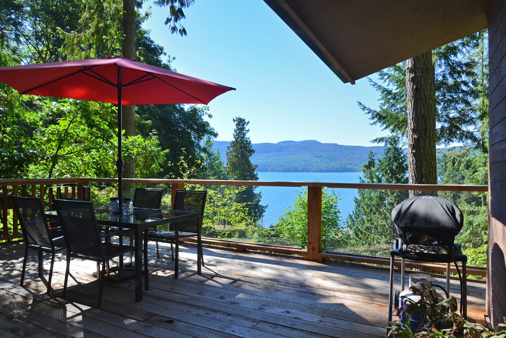 Cabins on the Coast | 7563 Sechelt Inlet Rd, Sechelt, BC V0N 3A4, Canada | Phone: (604) 619-6478