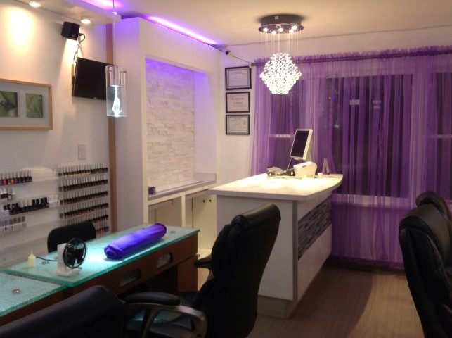 Tranquil Moments Nails & Spa | 9234 Mississauga Rd, Brampton, ON L6X 0Z4, Canada | Phone: (647) 500-9500