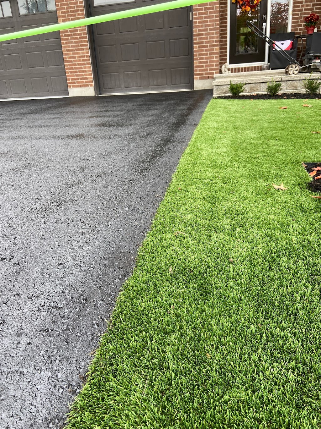 Zeal-Tek Driveway Sealing | Kingbrook Dr, Kanata, ON K2M 0G1, Canada | Phone: (613) 255-0695