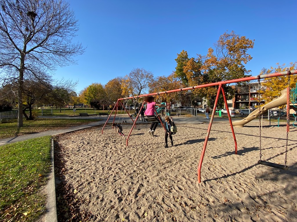 Parc Raymond-Préfontaine | 3100 Rue Hochelaga, Montréal, QC H1W 1G3, Canada | Phone: (514) 872-0311